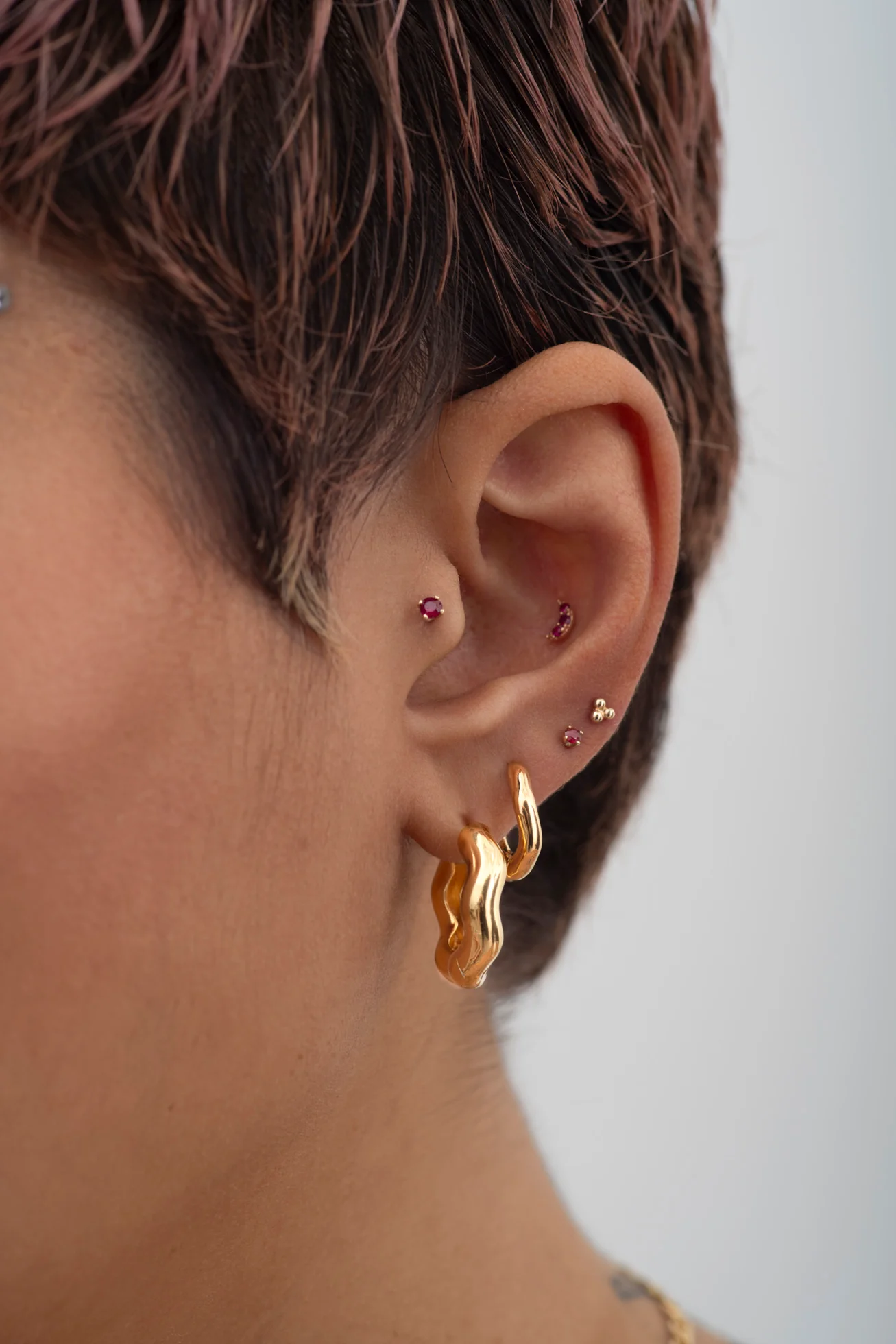 14K Solid Gold Trinity Bead - Image 5
